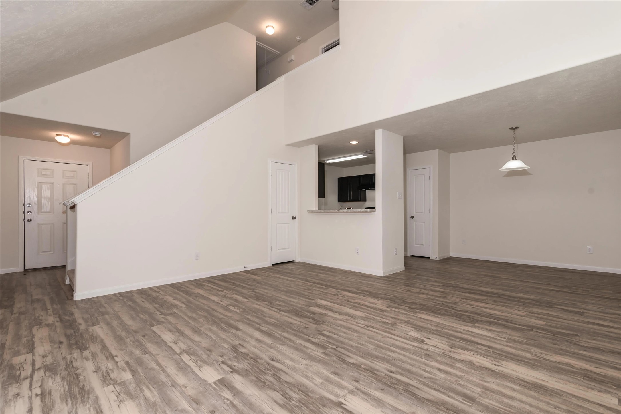 12806 Roccos Trail Property Photo 6