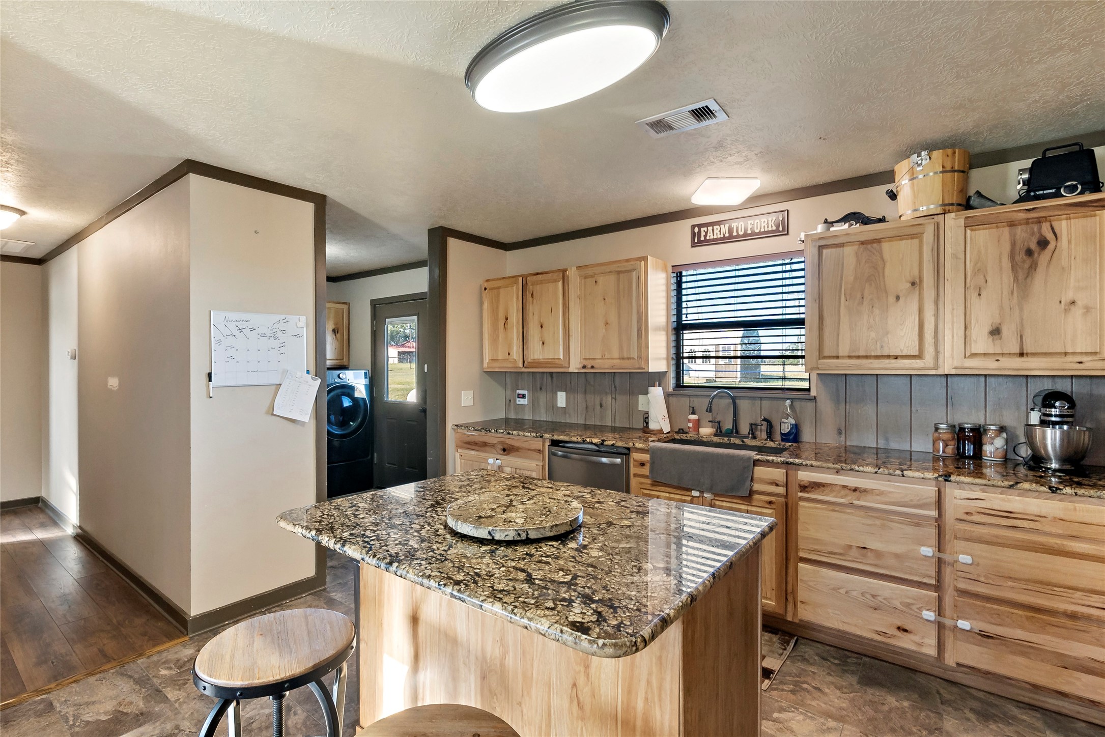 26759 Highway 90 N Property Photo 14