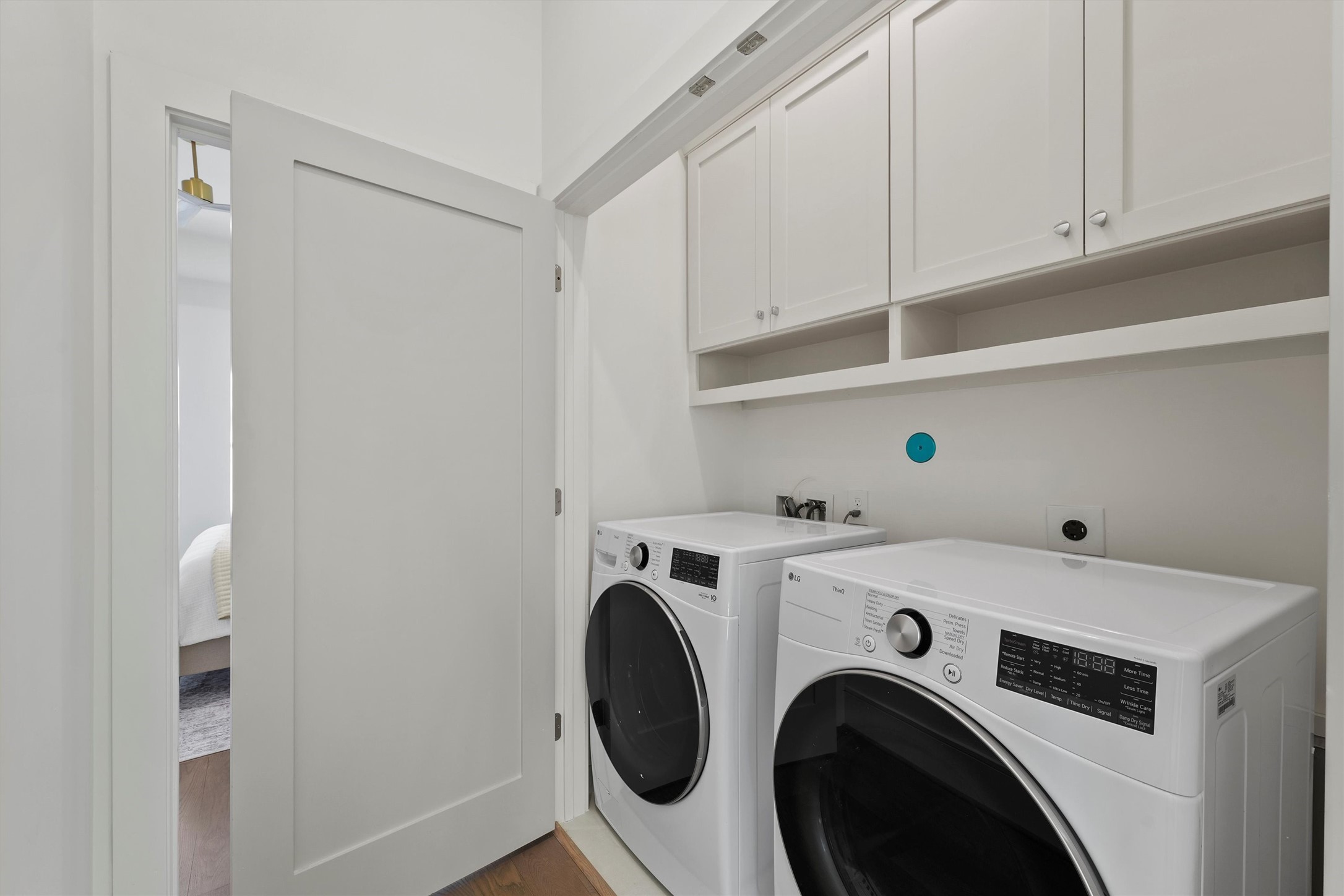 5407 Dickson Street Property Photo 18