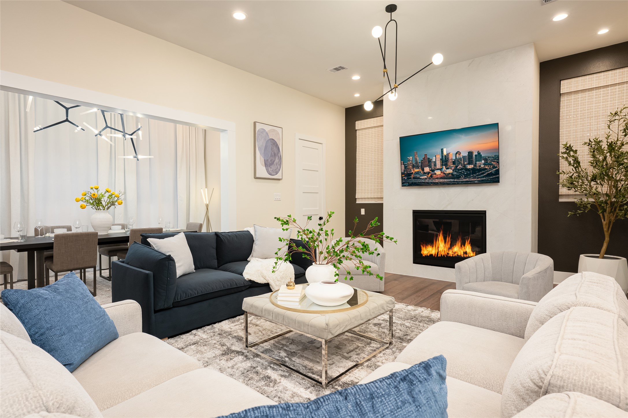 917 Thompson Street Property Photo 38
