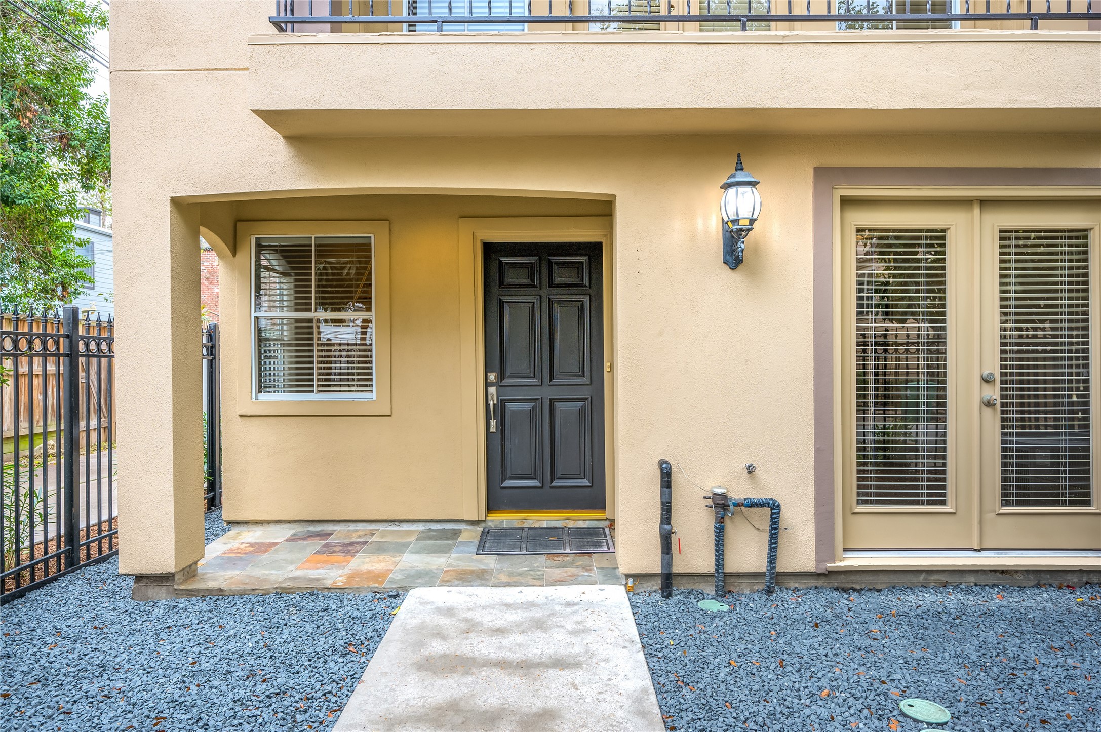 315 Sandman Street Property Photo 4