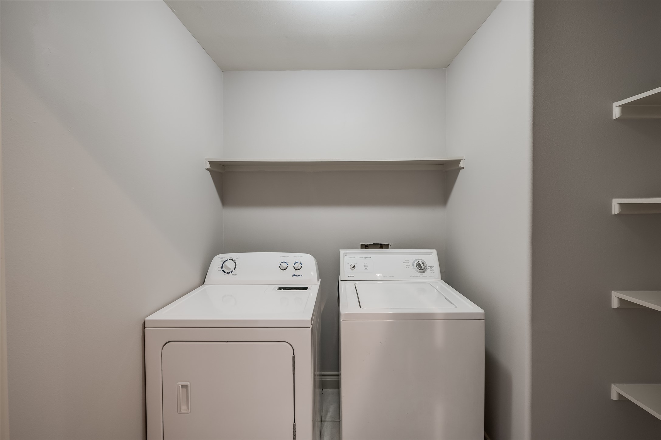 315 Sandman Street Property Photo 17