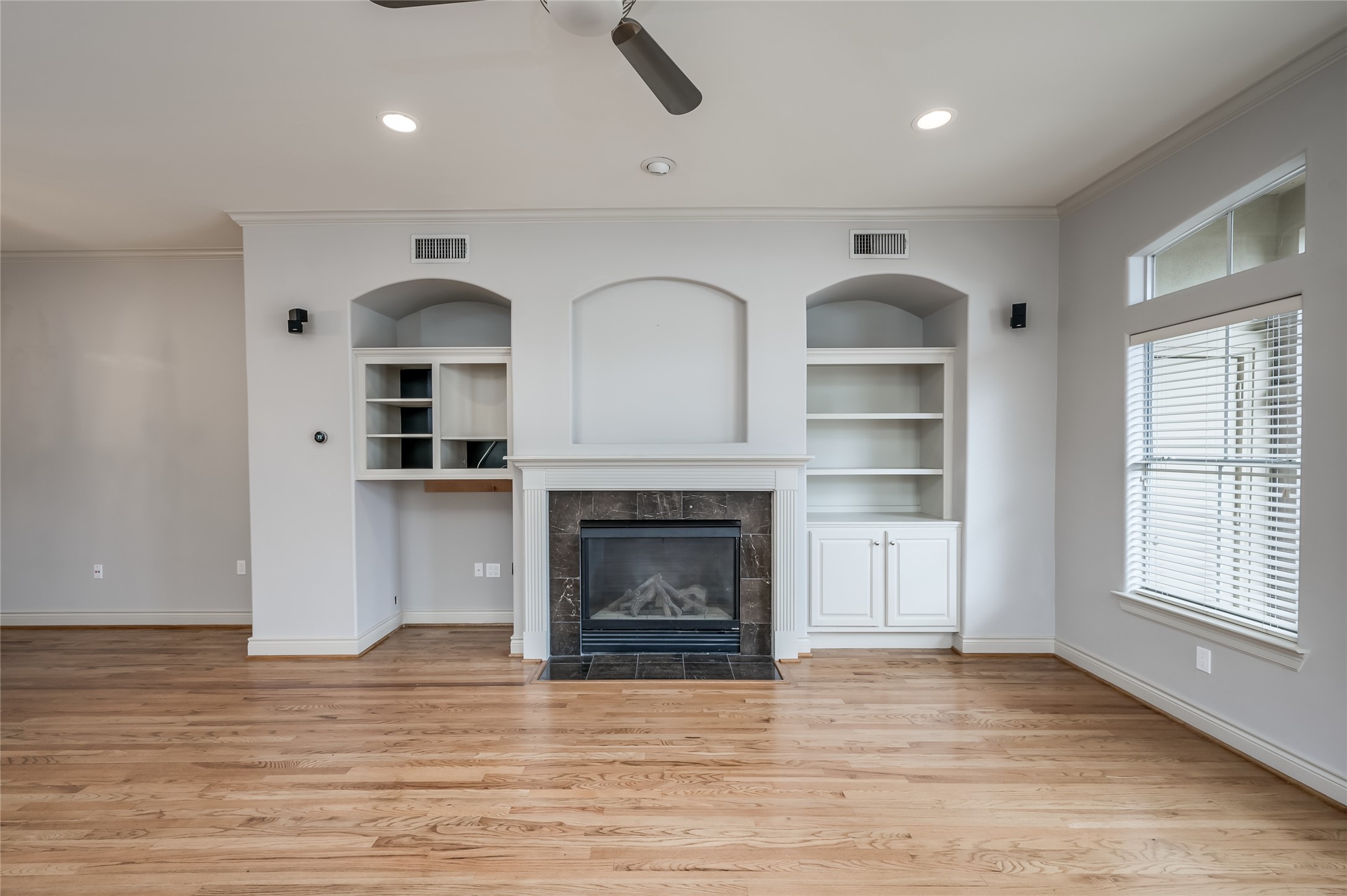 315 Sandman Street Property Photo 23
