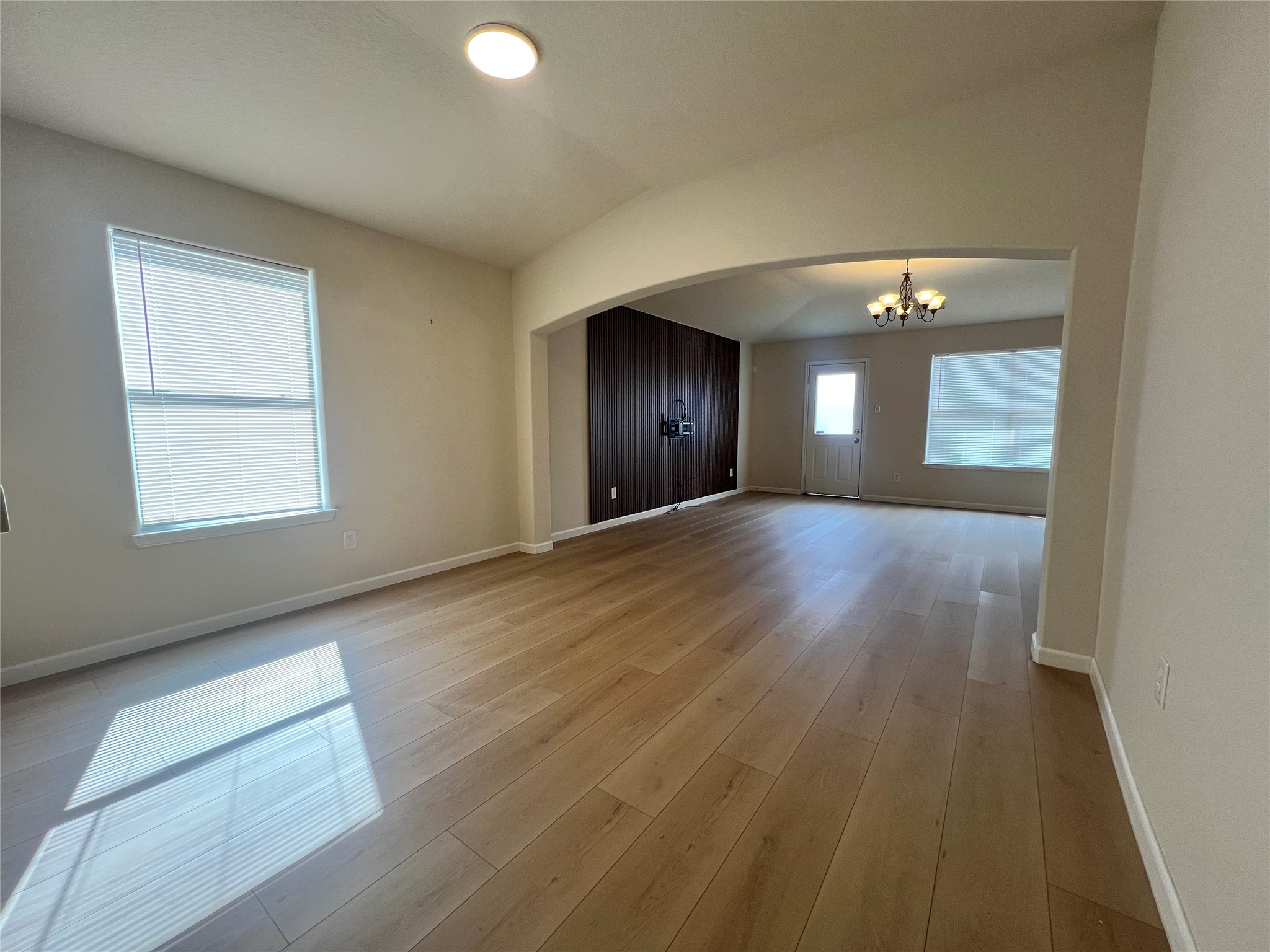 727 Kiley Drive Property Photo 8