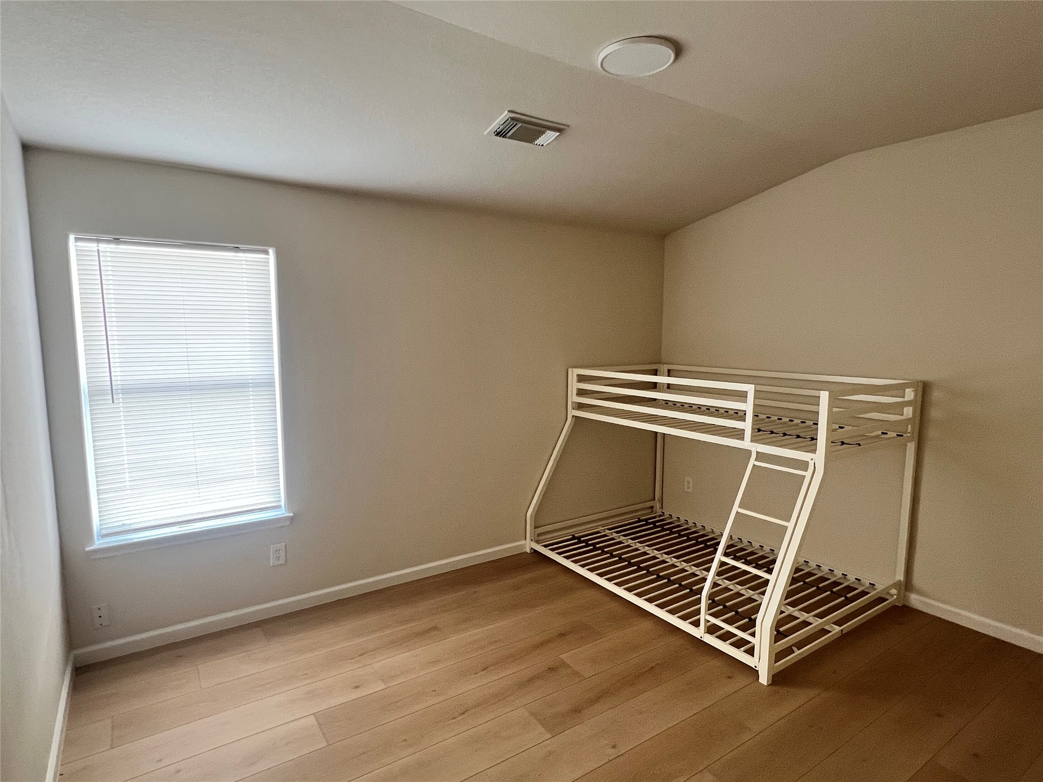727 Kiley Drive Property Photo 16