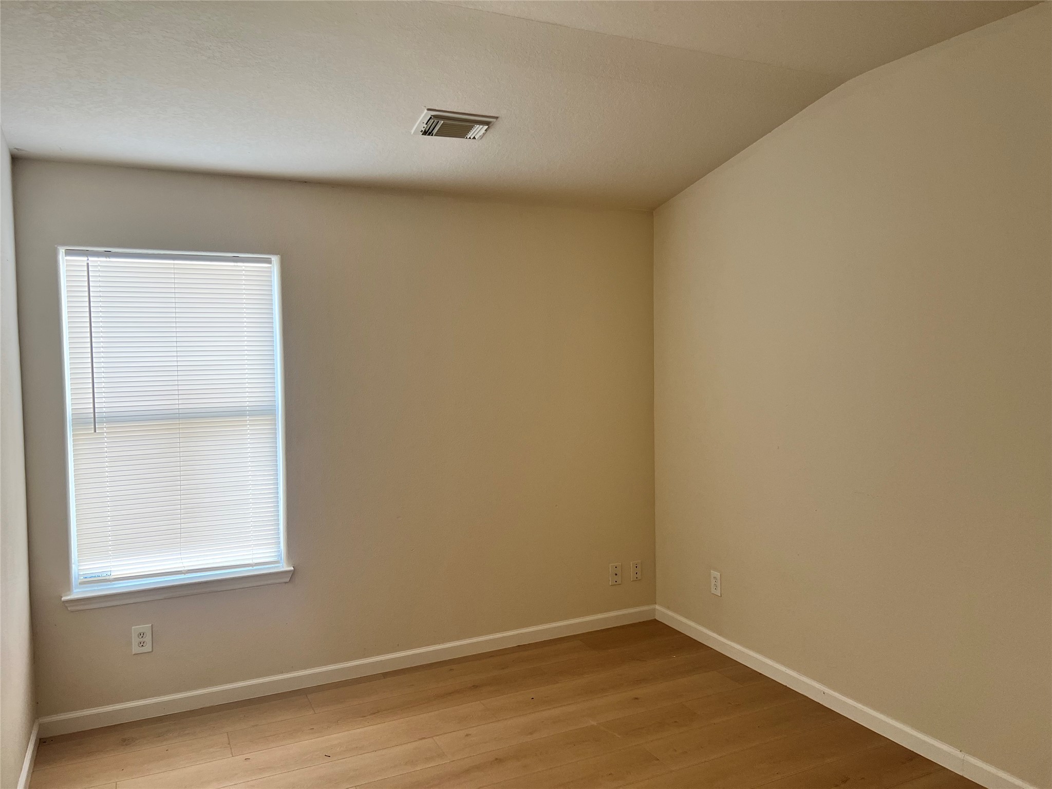 727 Kiley Drive Property Photo 17