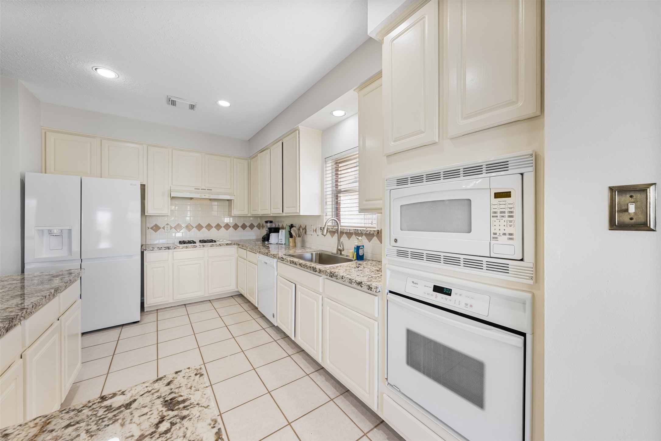 6518 Portuguese Bend Drive Property Photo 12