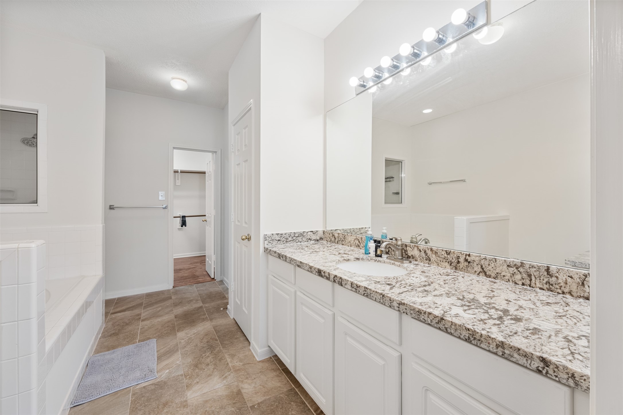 6518 Portuguese Bend Drive Property Photo 18