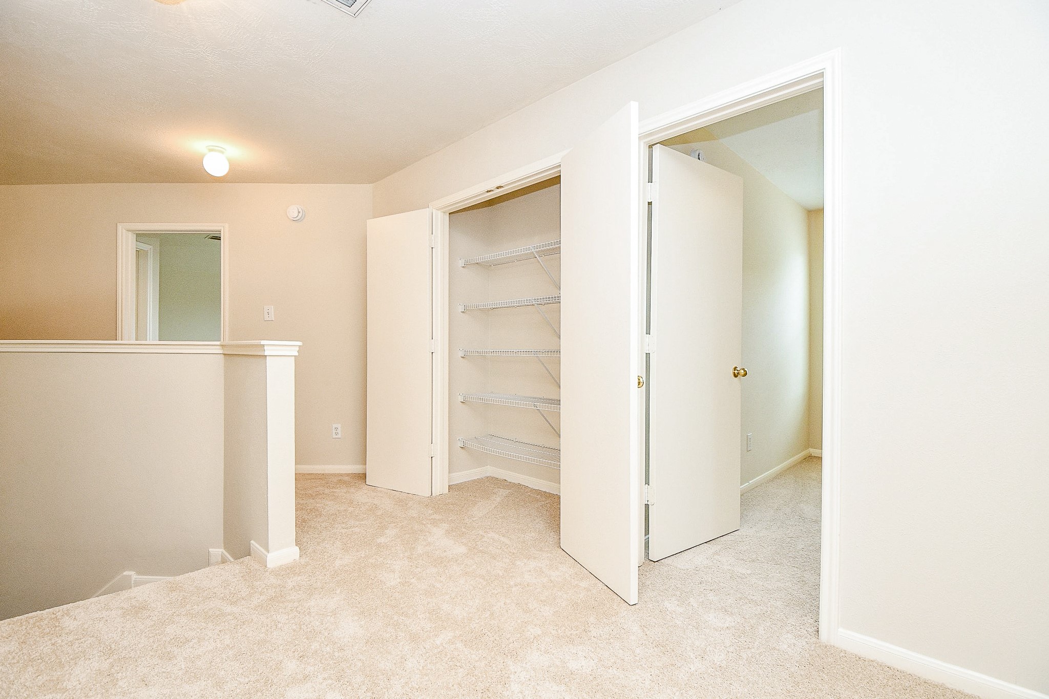 2707 Silk Tree Lane Property Photo 18