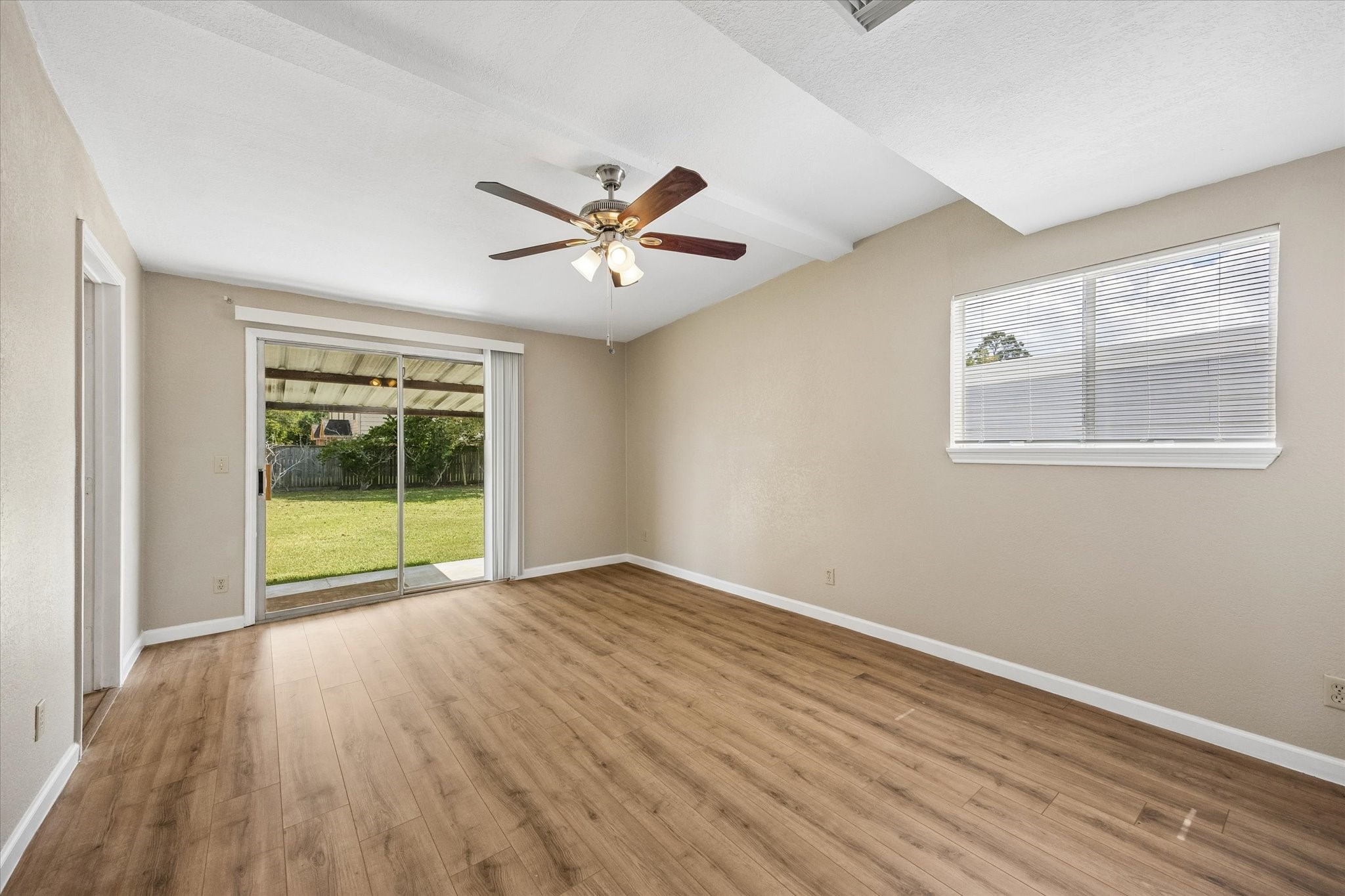 218 N Ormsby Street Property Photo 10