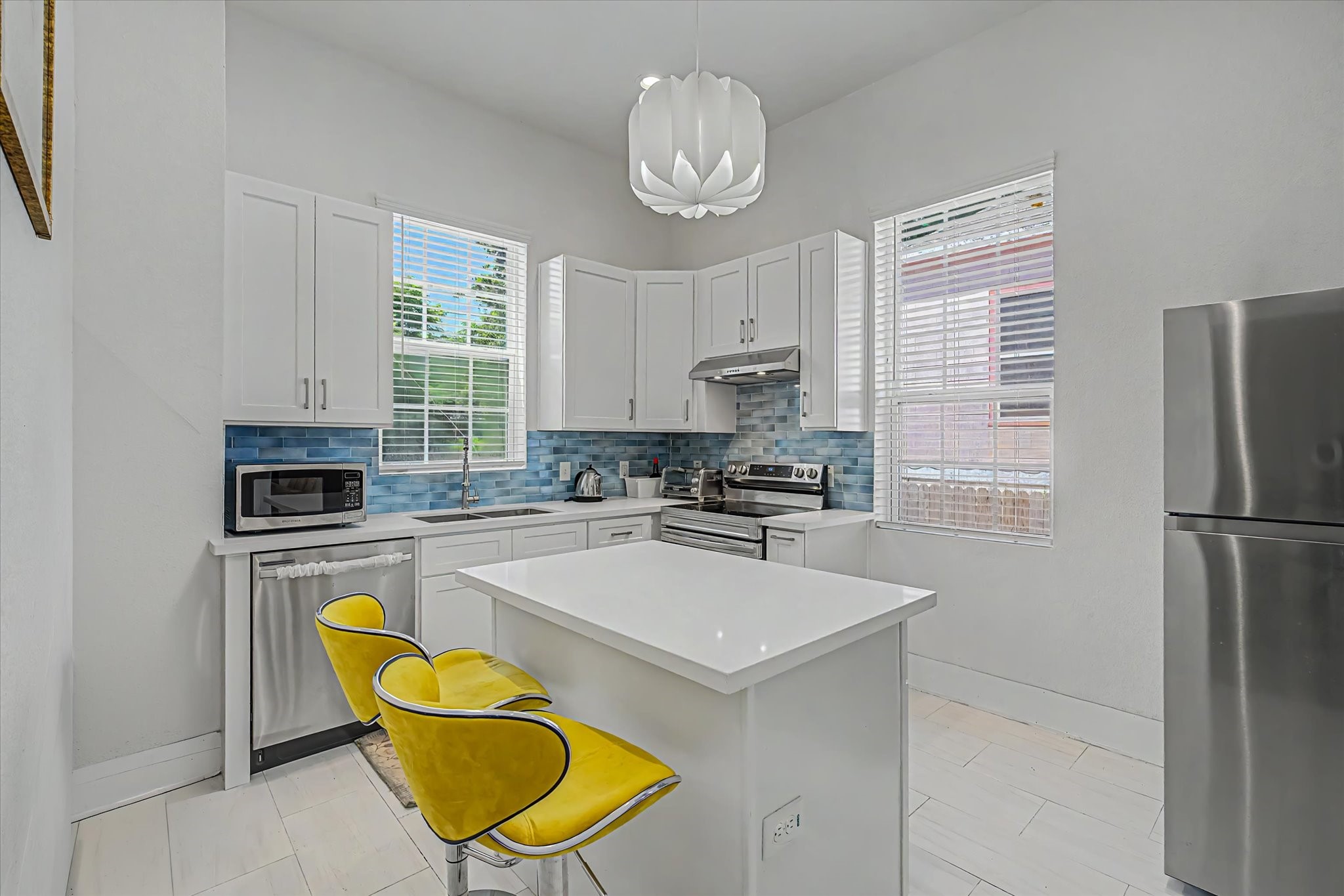 3519 Broadway Street Property Photo 6