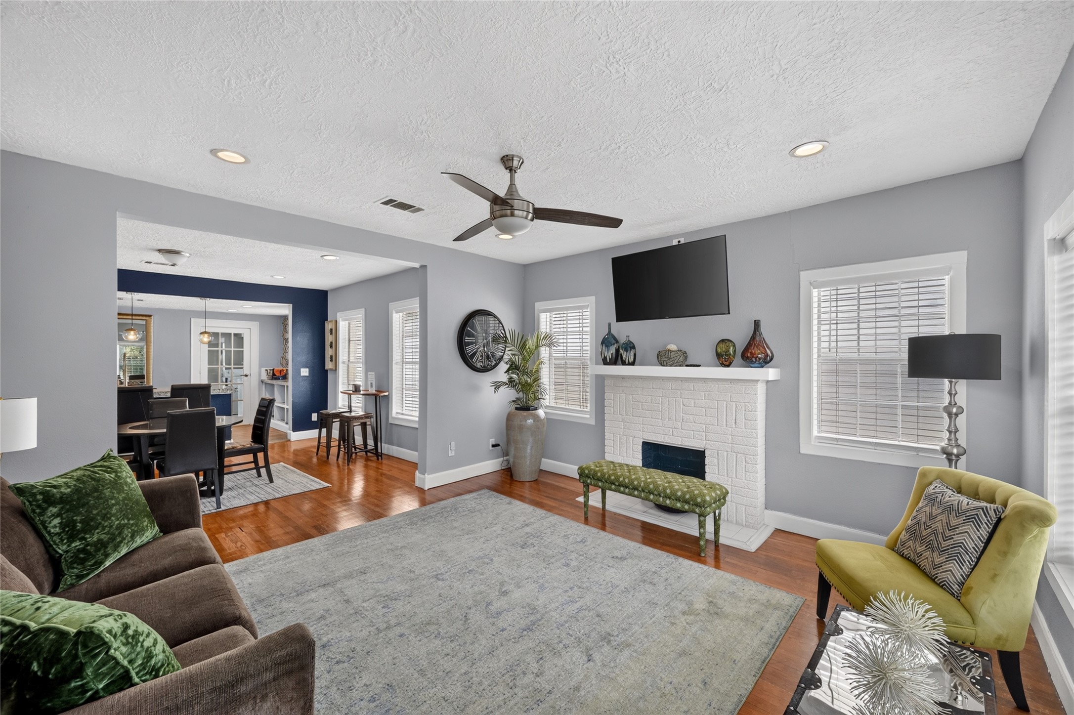 1822 Rosedale Street A Property Photo 4
