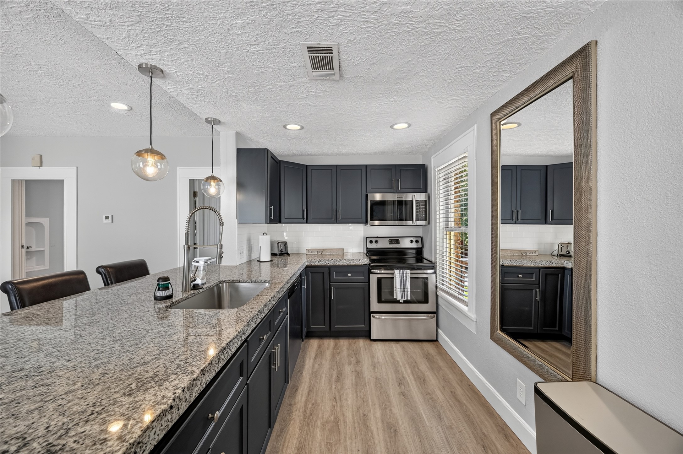 1822 Rosedale Street A Property Photo 8