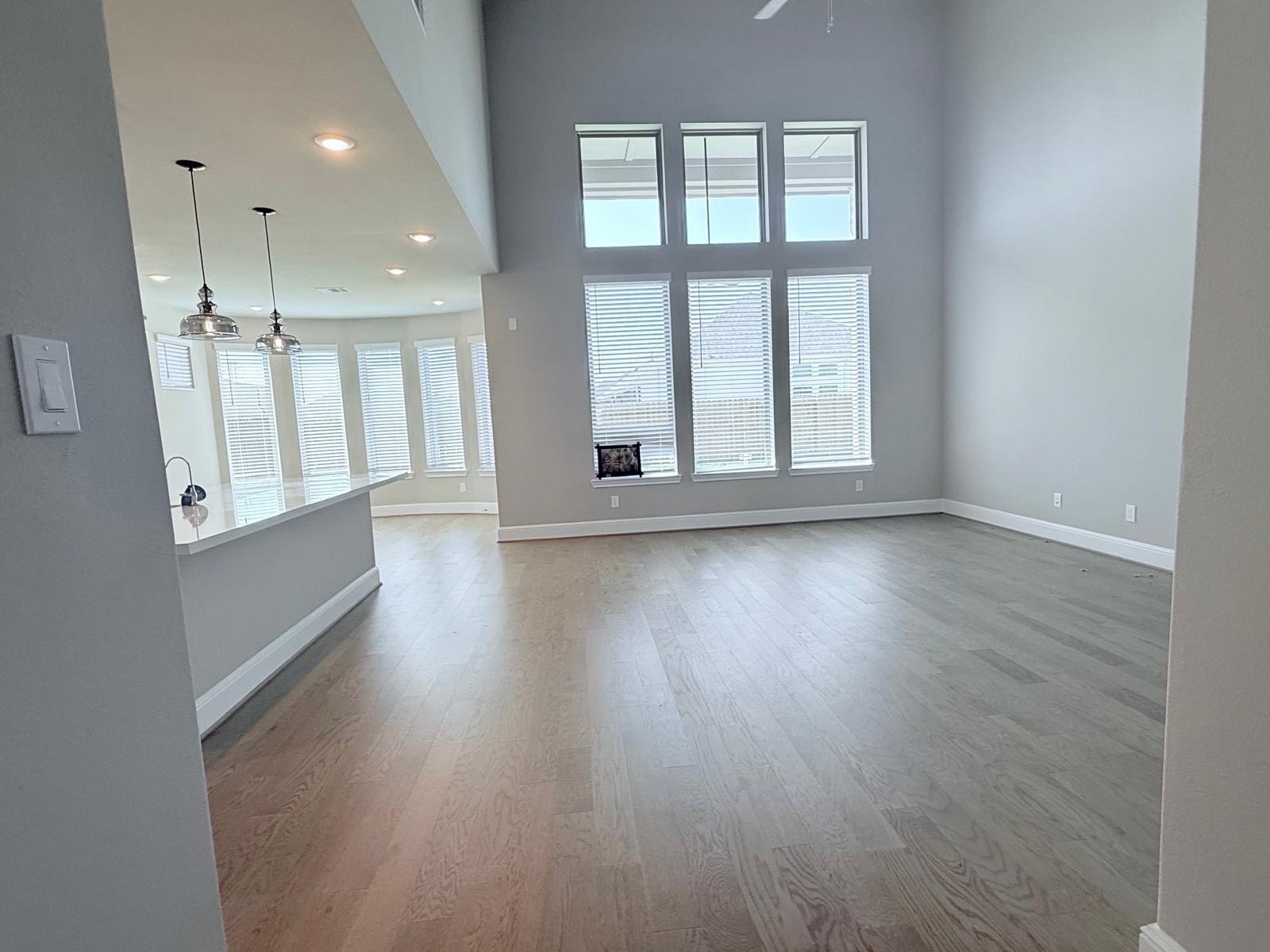 4934 Dickens Landing Drive Property Photo 8