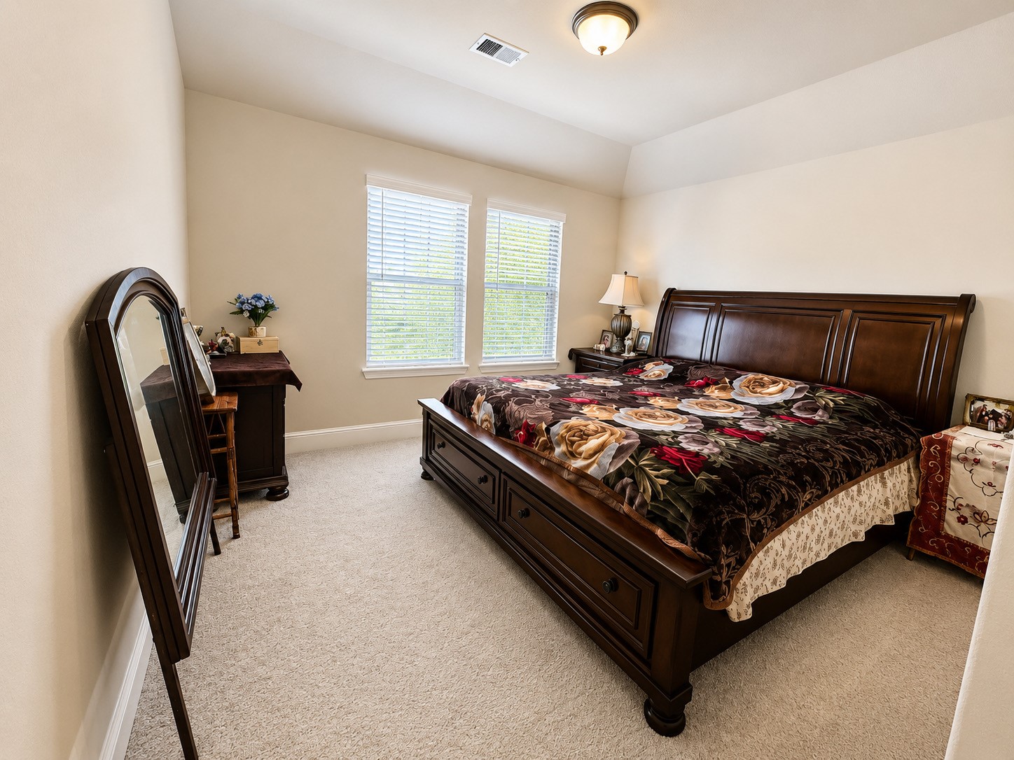 4934 Dickens Landing Drive Property Photo 14