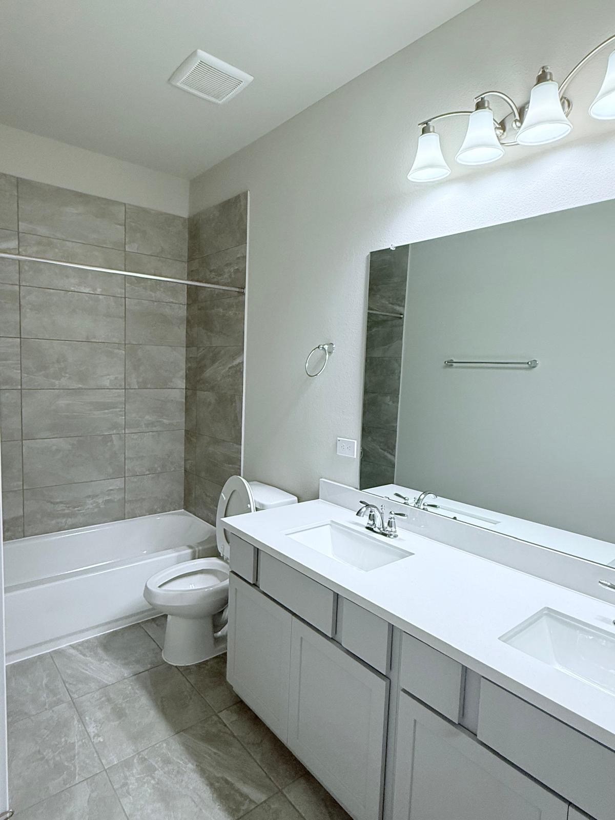 4934 Dickens Landing Drive Property Photo 15