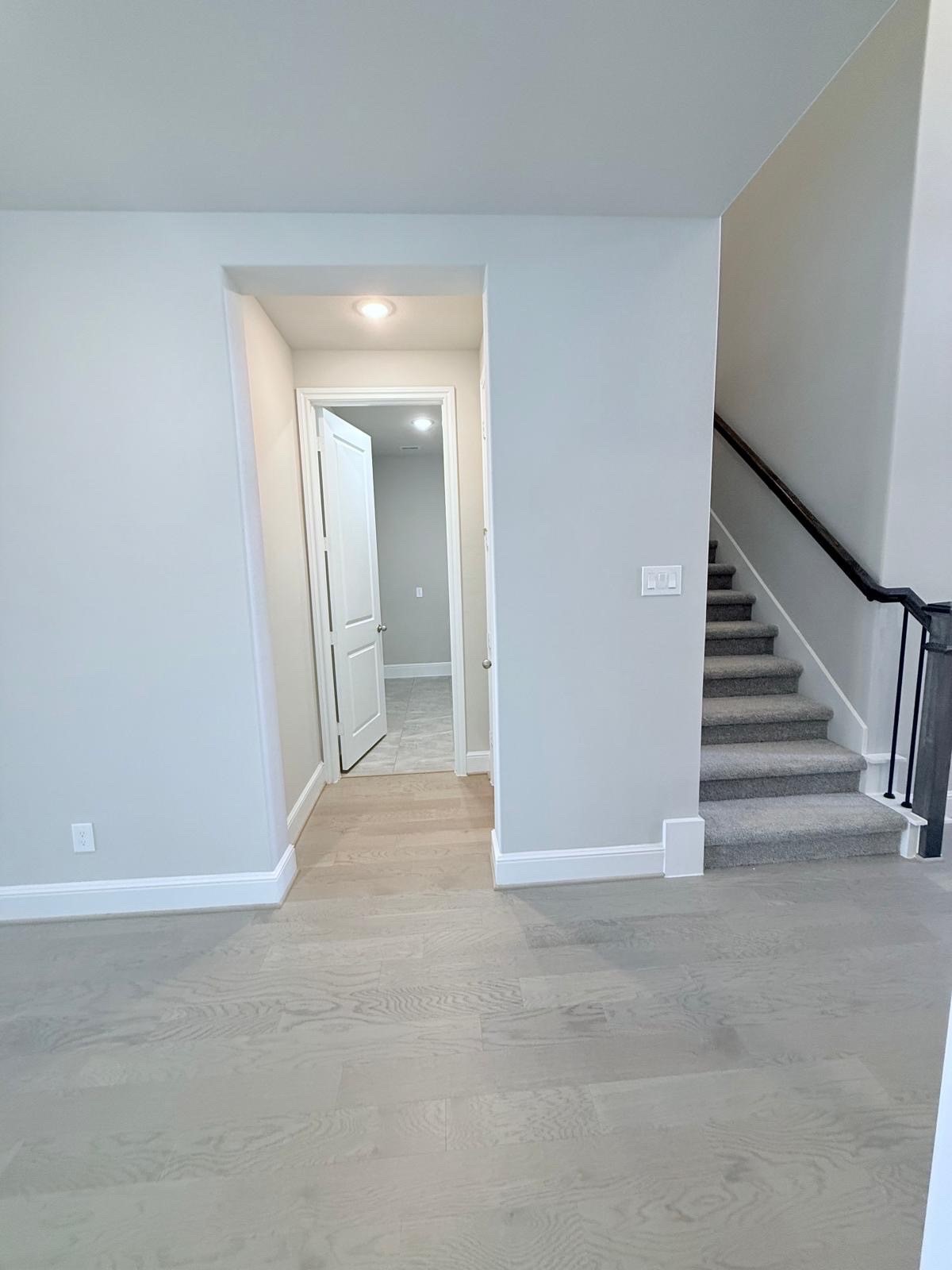 4934 Dickens Landing Drive Property Photo 17