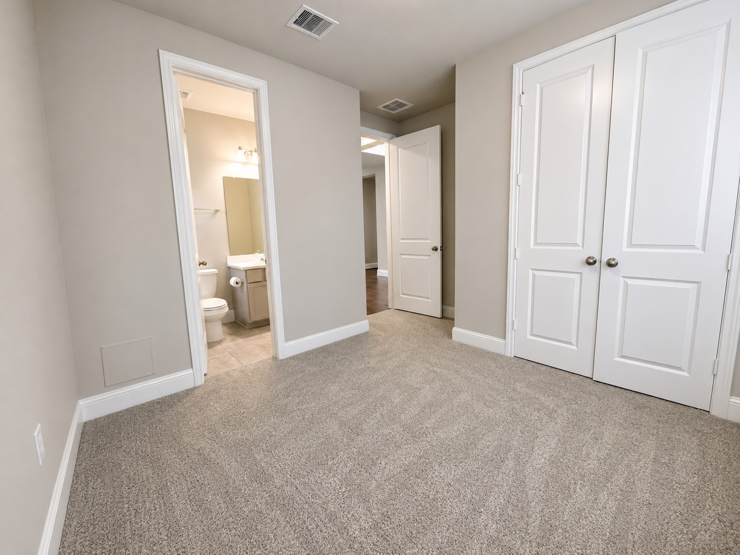 4934 Dickens Landing Drive Property Photo 21