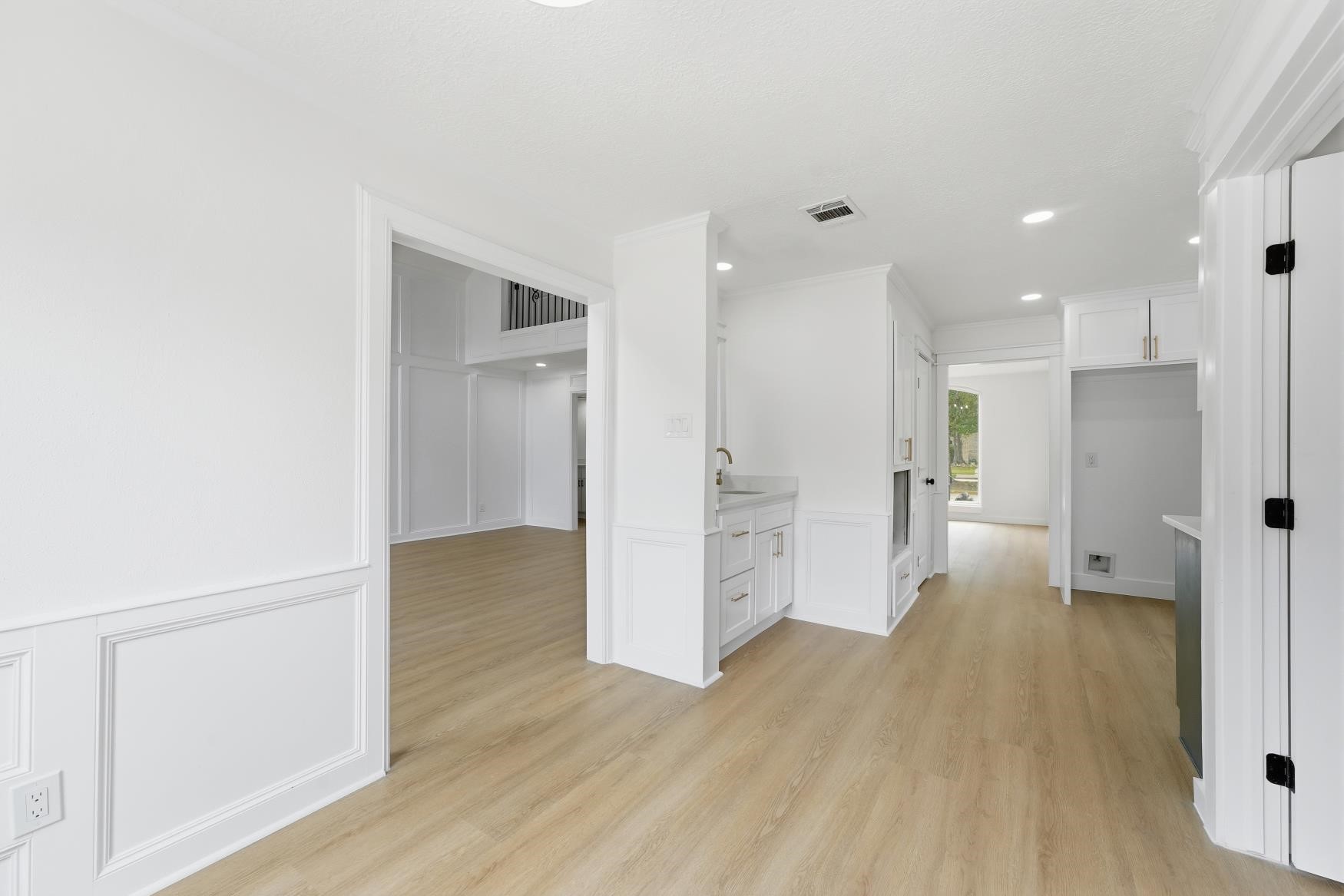 3602 Cypresswood Drive Property Photo 10