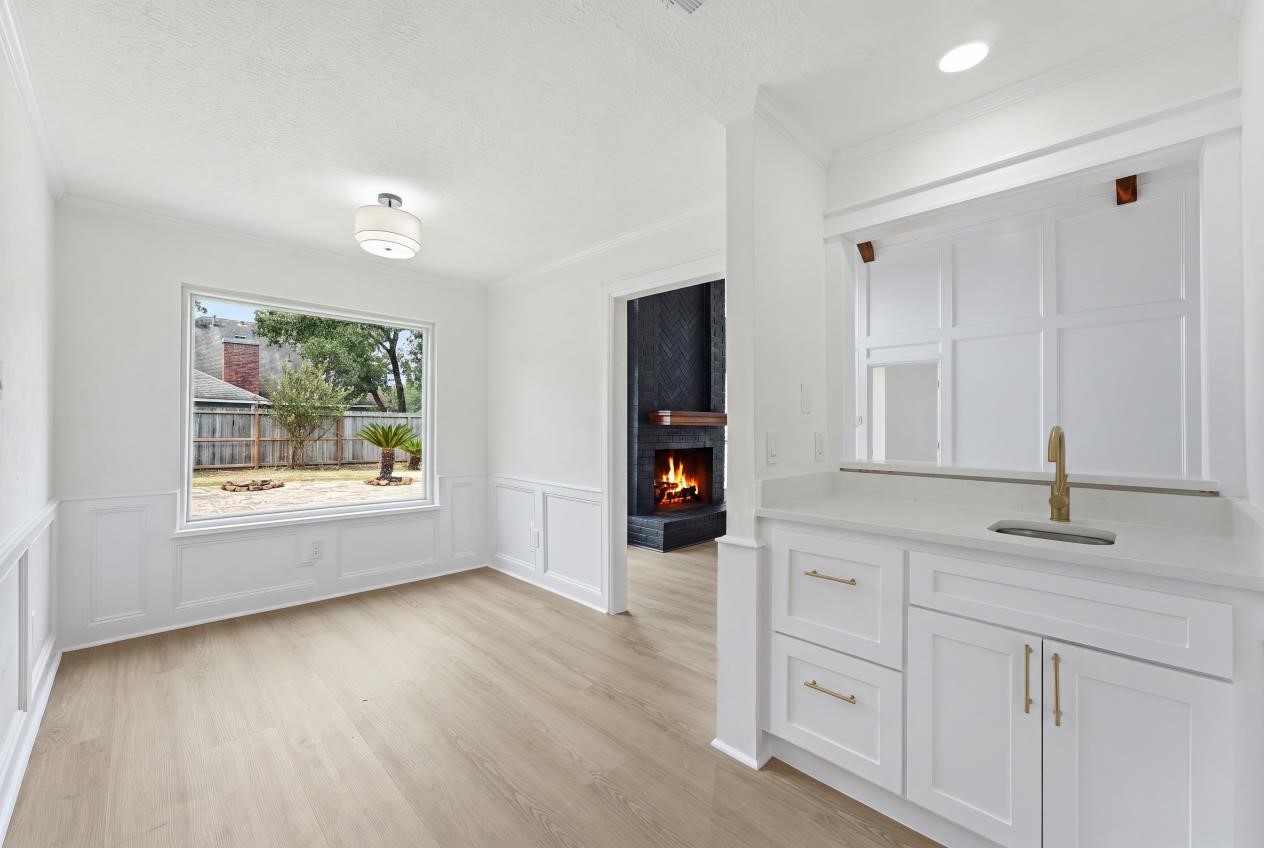 3602 Cypresswood Drive Property Photo 11