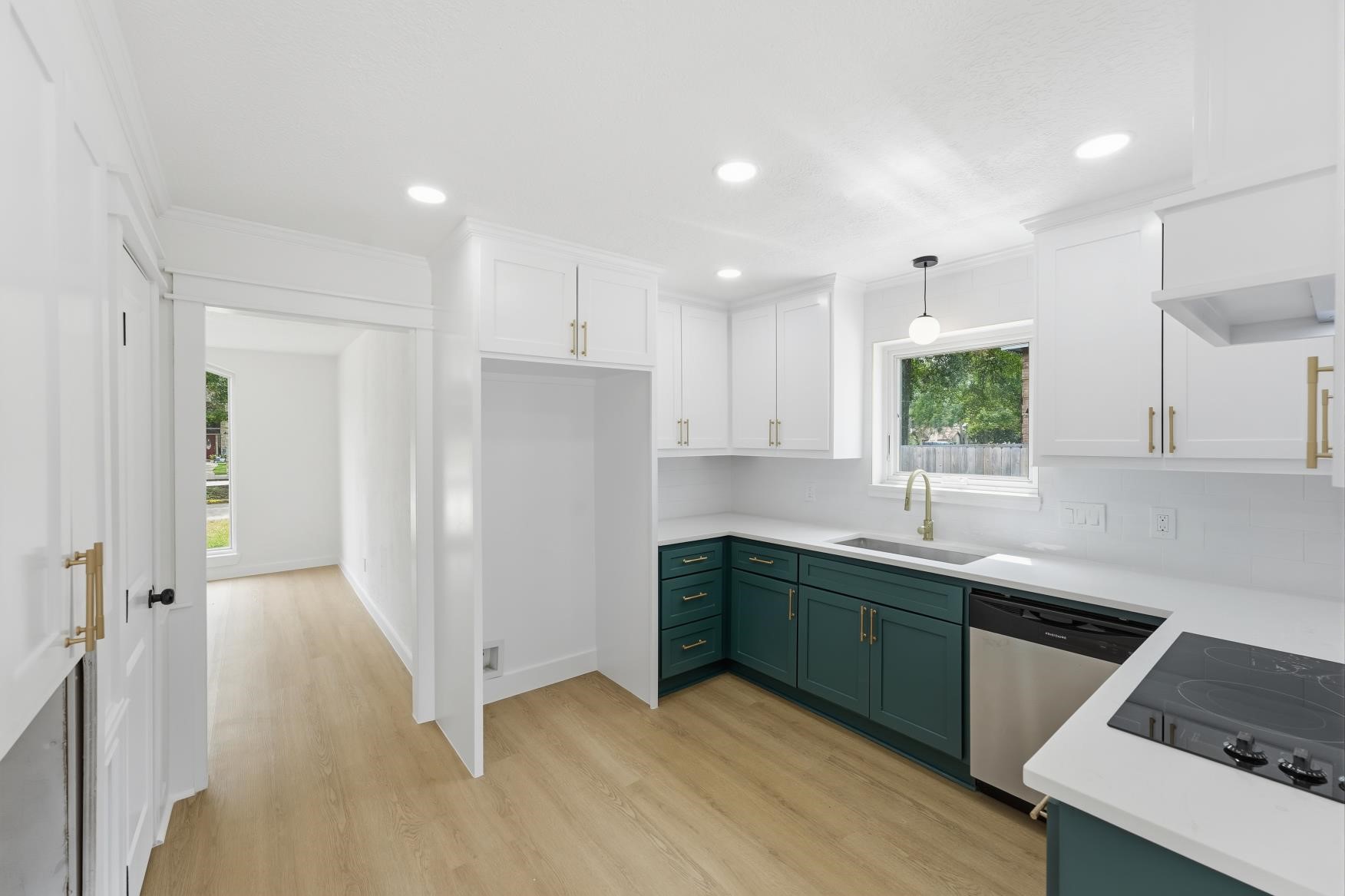 3602 Cypresswood Drive Property Photo 14