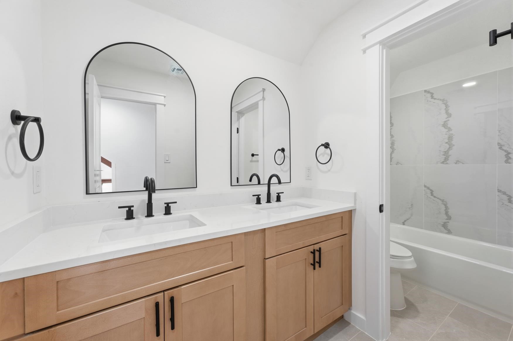 3602 Cypresswood Drive Property Photo 21