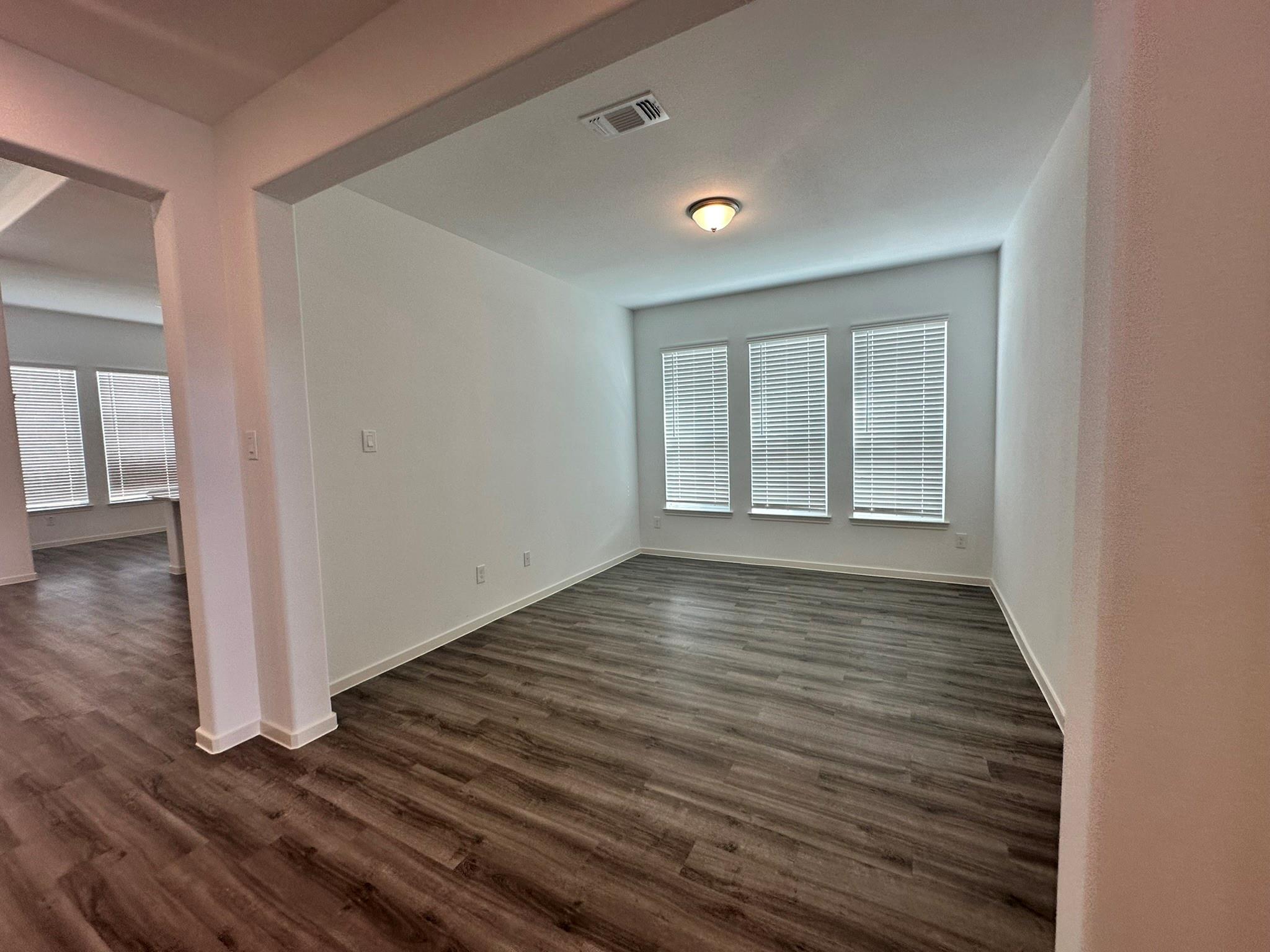 2506 Caspian Creek Lane, Iowa Colony Tx 77583 Property Photo 4