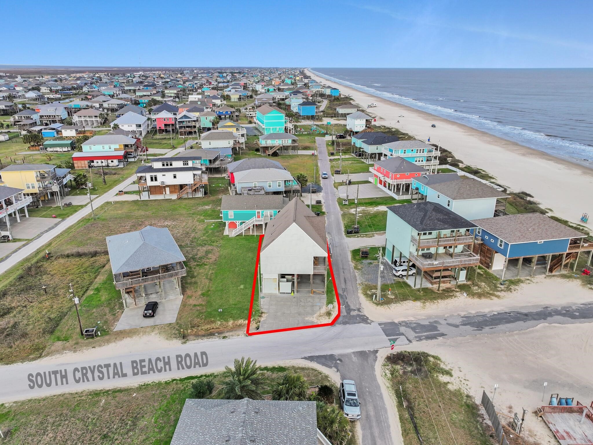 816 S Crystal Beach Road Property Photo 1
