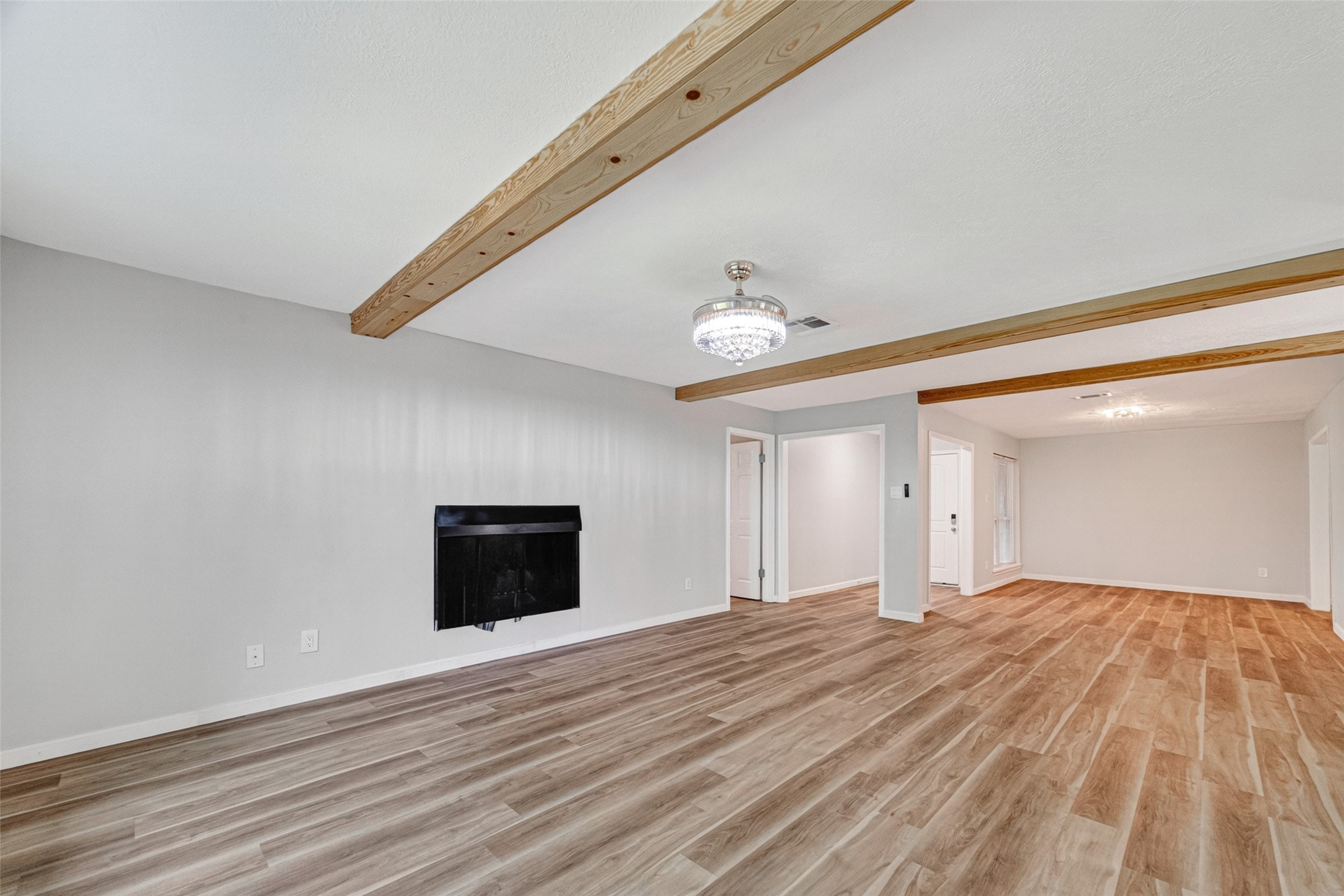 25503 Foxbriar Lane Property Photo 22
