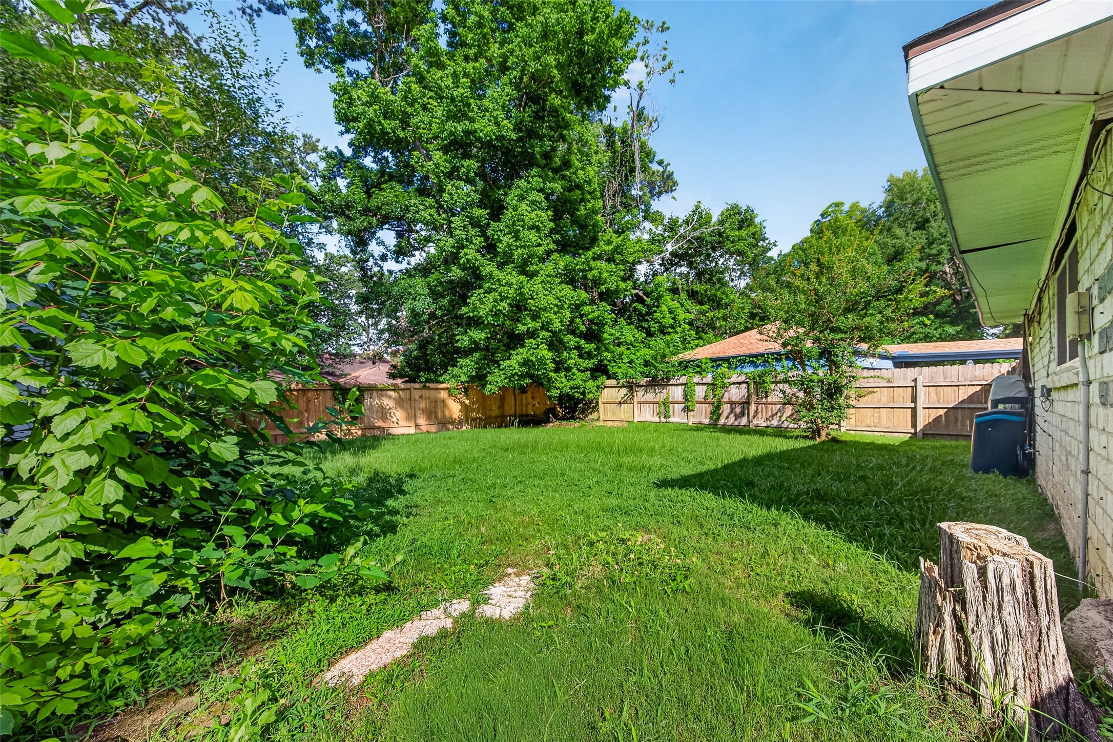 25503 Foxbriar Lane Property Photo 45