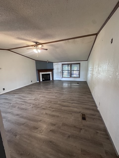 7207 County Road 225 Property Photo 2