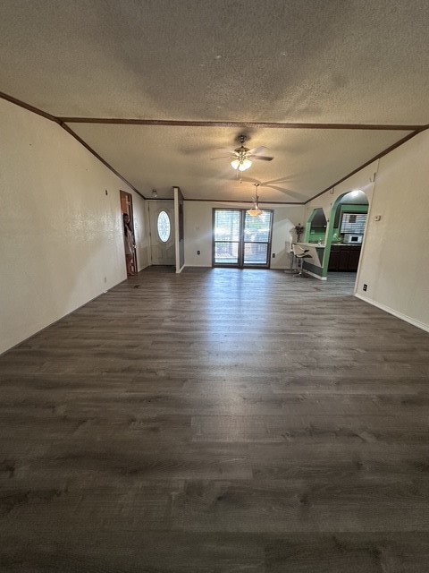 7207 County Road 225 Property Photo 3