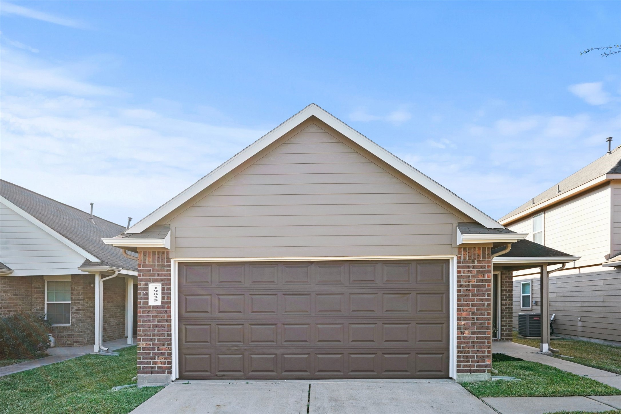 19035 Brescia Lane Property Photo 2