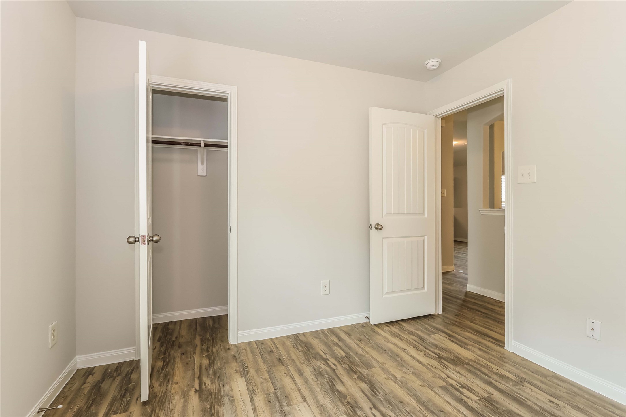 19035 Brescia Lane Property Photo 15