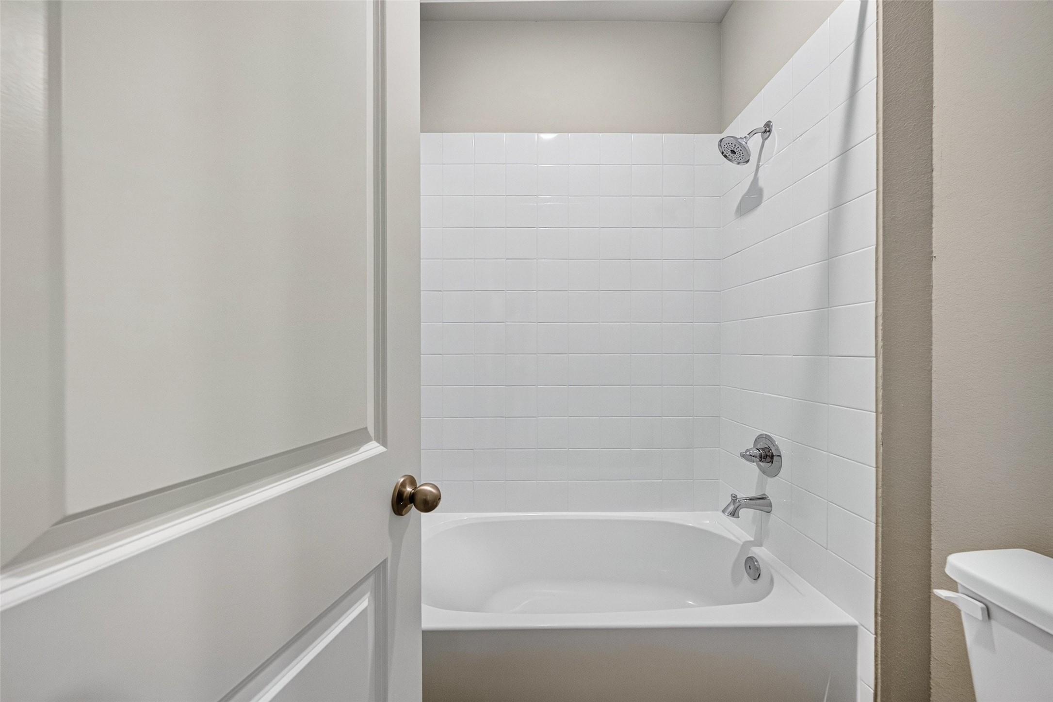 6434 New York Property Photo 29