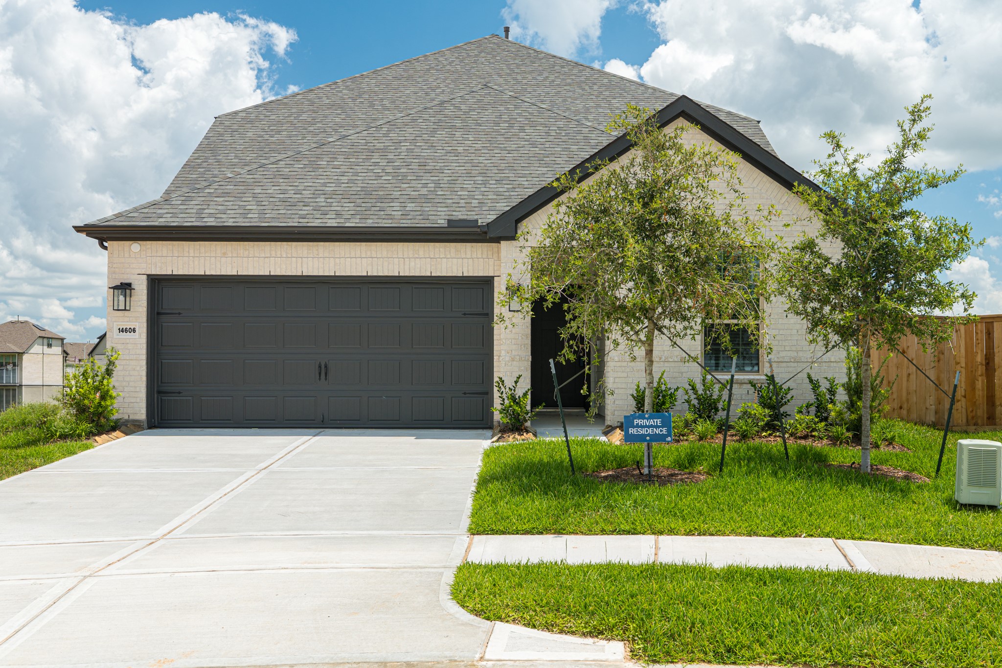 14606 Daffodil Plains Lane Property Photo 2