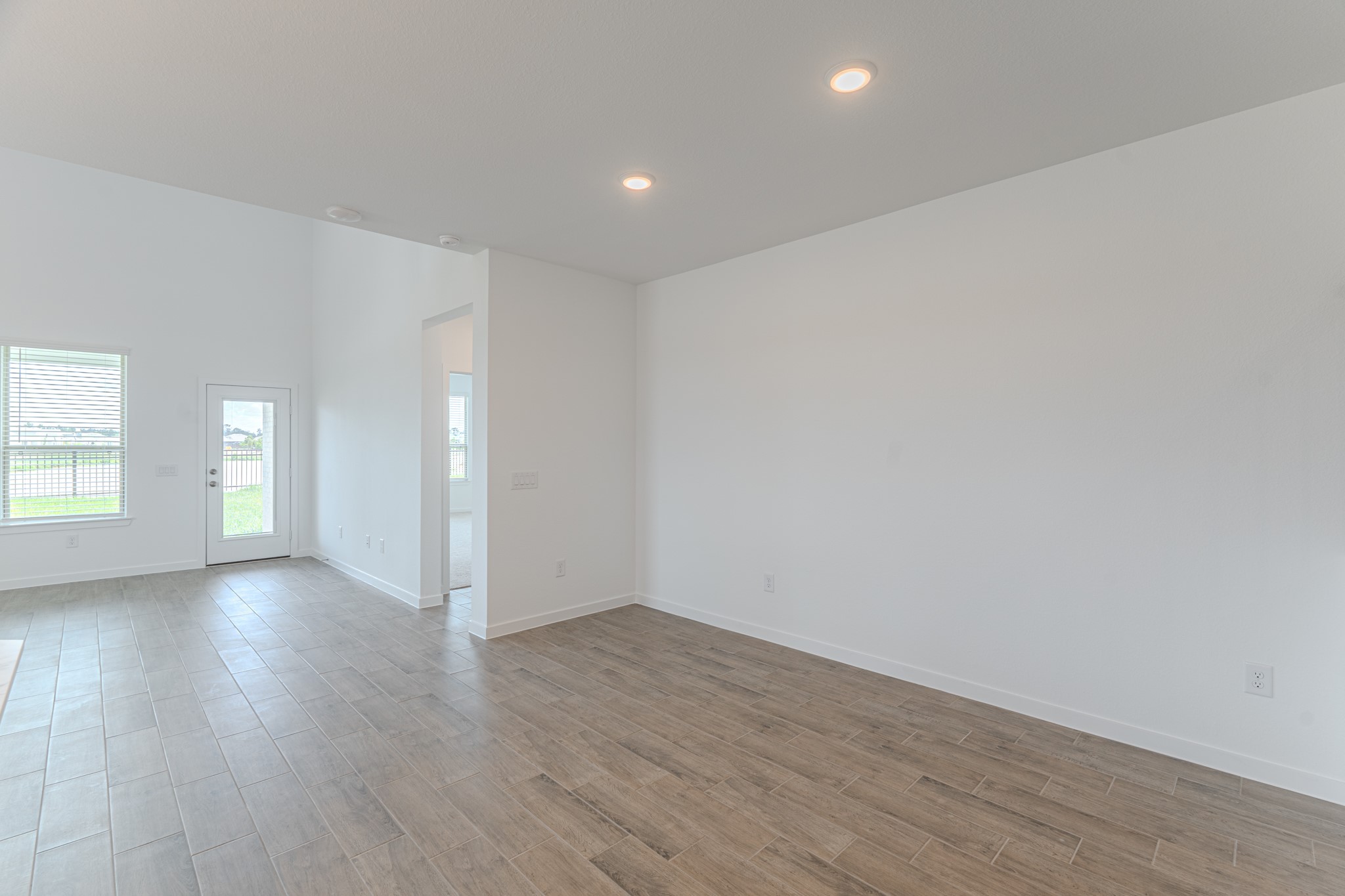 14606 Daffodil Plains Lane Property Photo 7