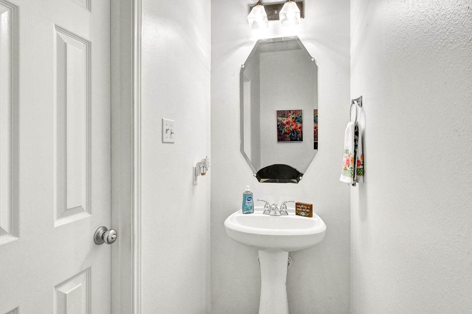 3422 Bay Breeze Drive Property Photo 10