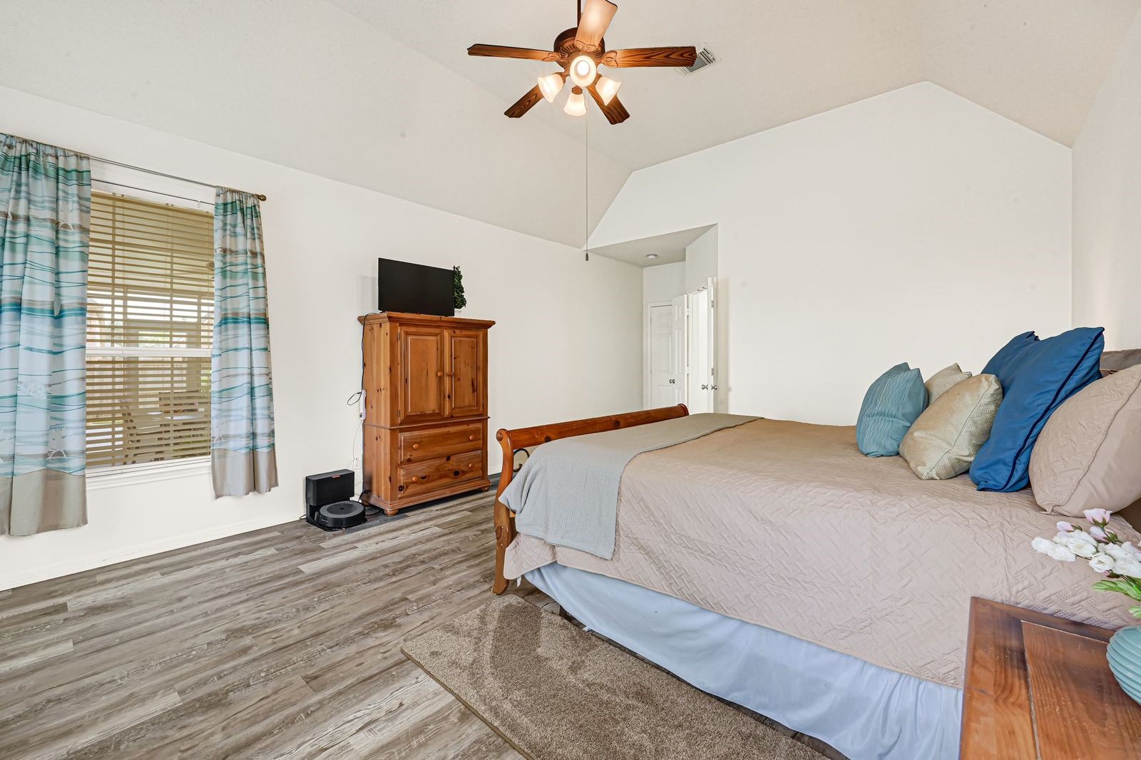 3422 Bay Breeze Drive Property Photo 21