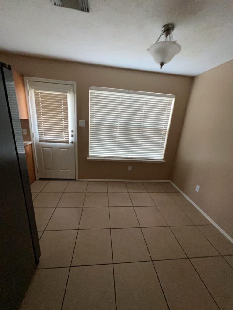 9015 Serena Lane Property Photo 5