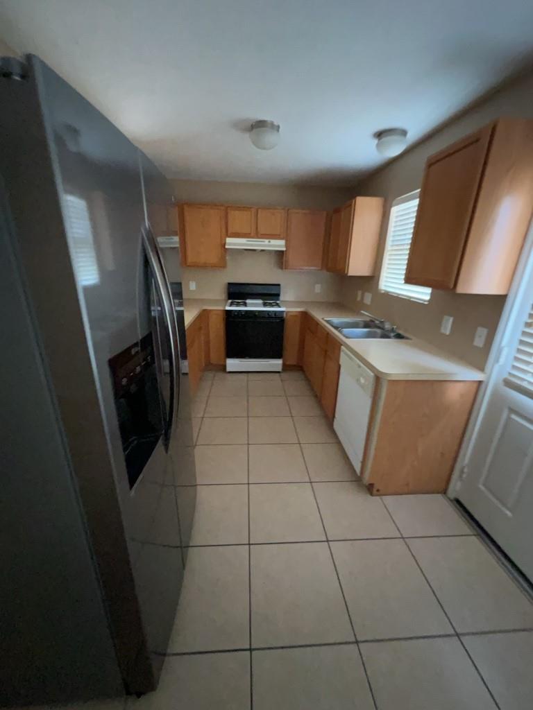 9015 Serena Lane Property Photo 9