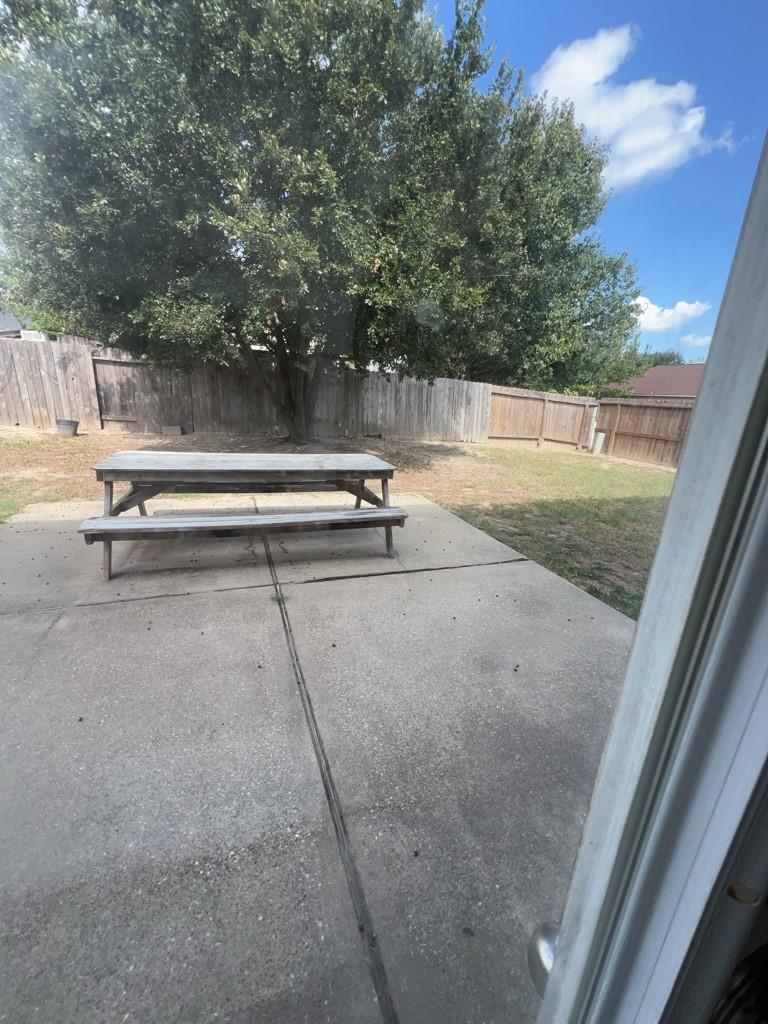 9015 Serena Lane Property Photo 14