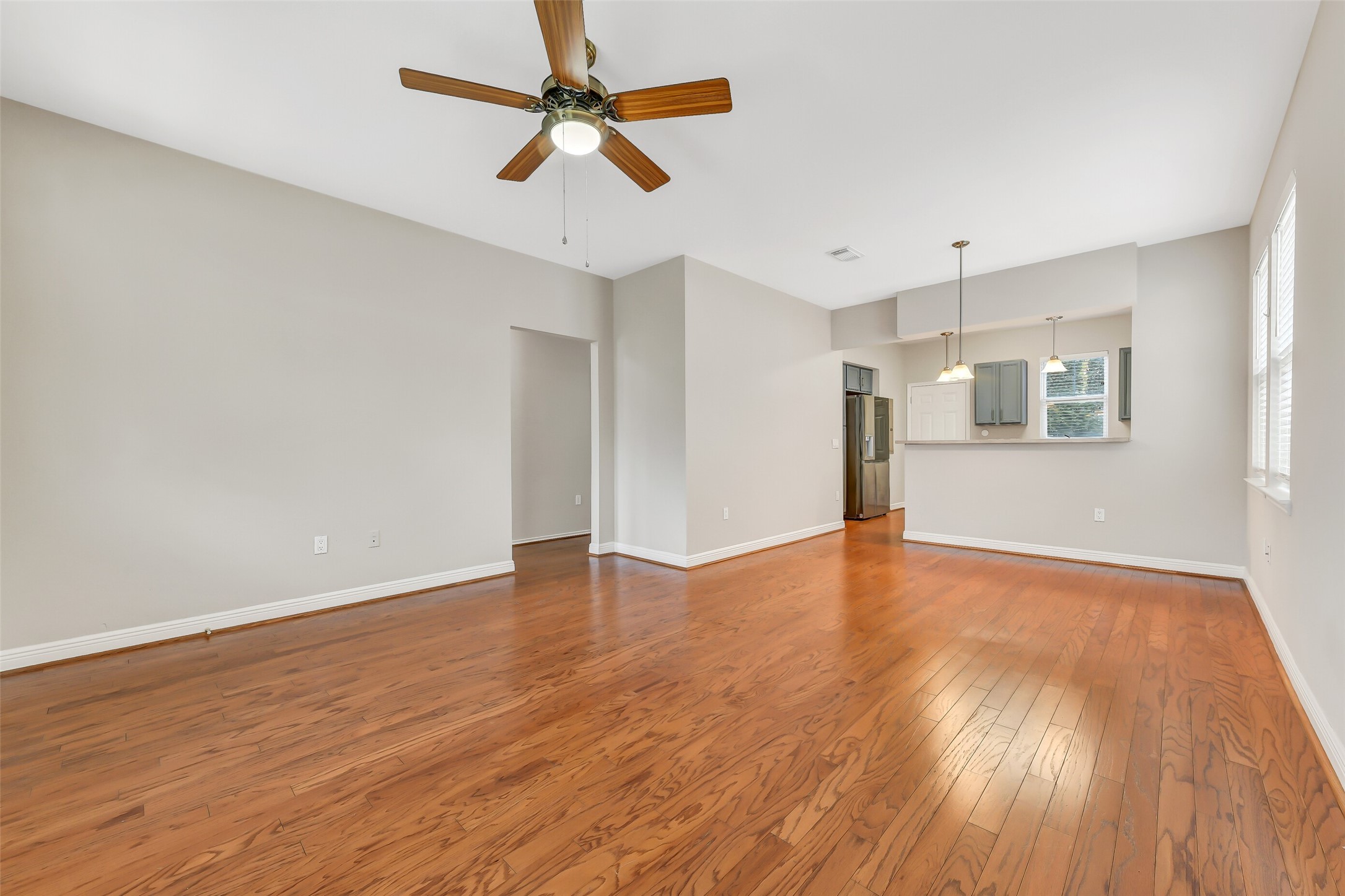 4418 N Live Oak Circle Property Photo 5