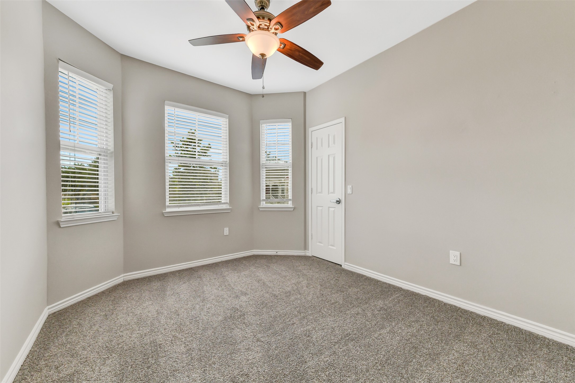 4418 N Live Oak Circle Property Photo 14
