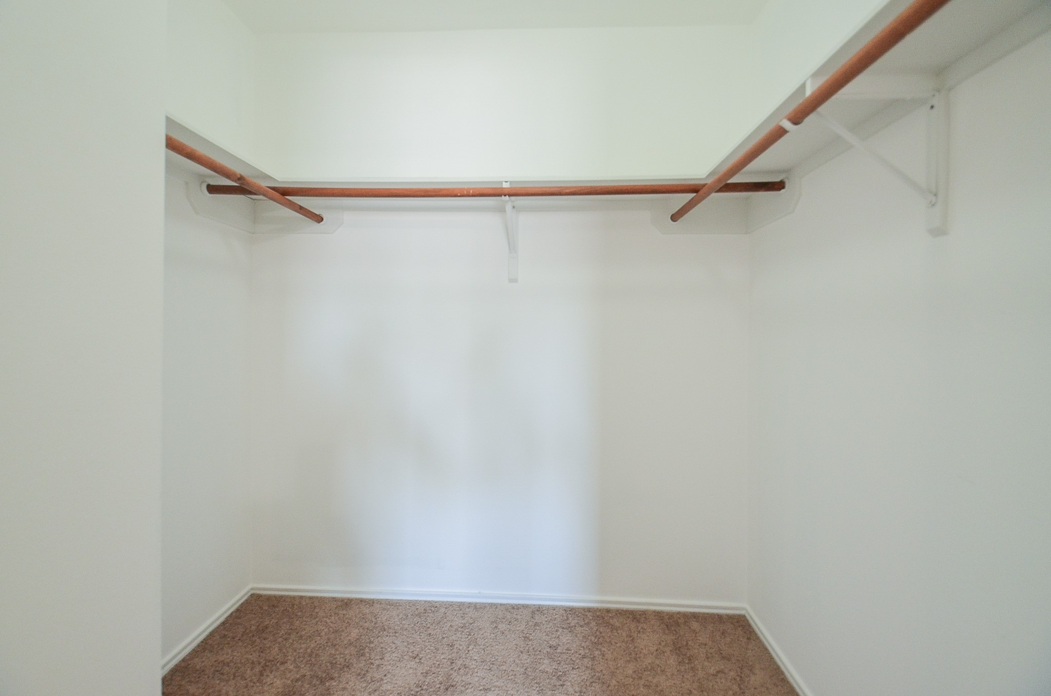 17327 Davenway Dr Property Photo 16