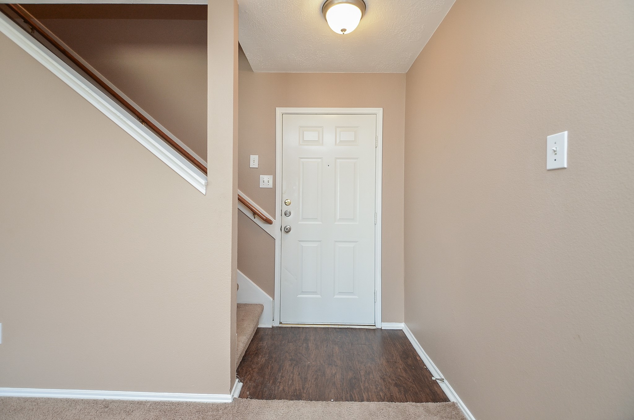 17327 Davenway Dr Property Photo 25