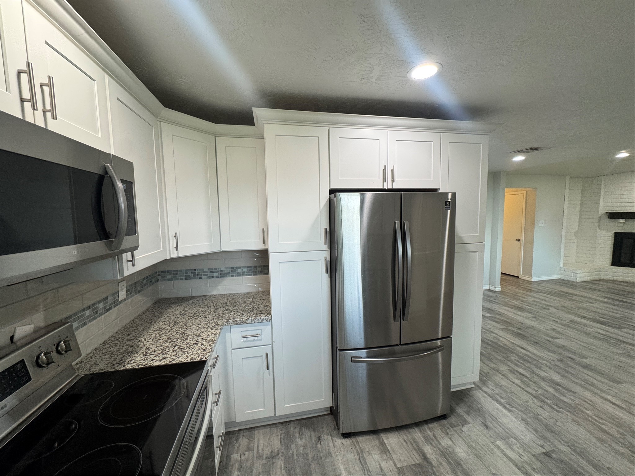 3227 Fern Rock Drive Property Photo 4
