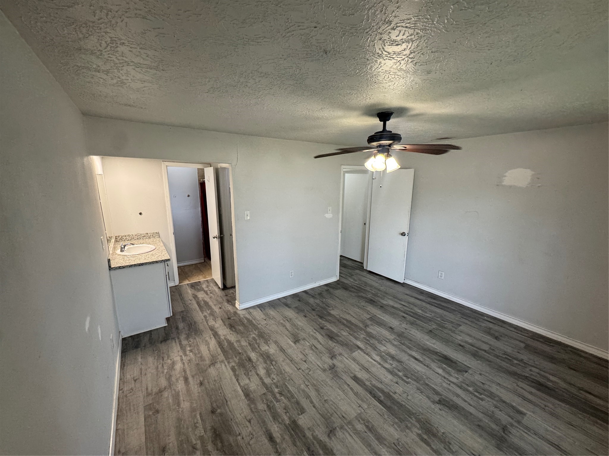 3227 Fern Rock Drive Property Photo 9