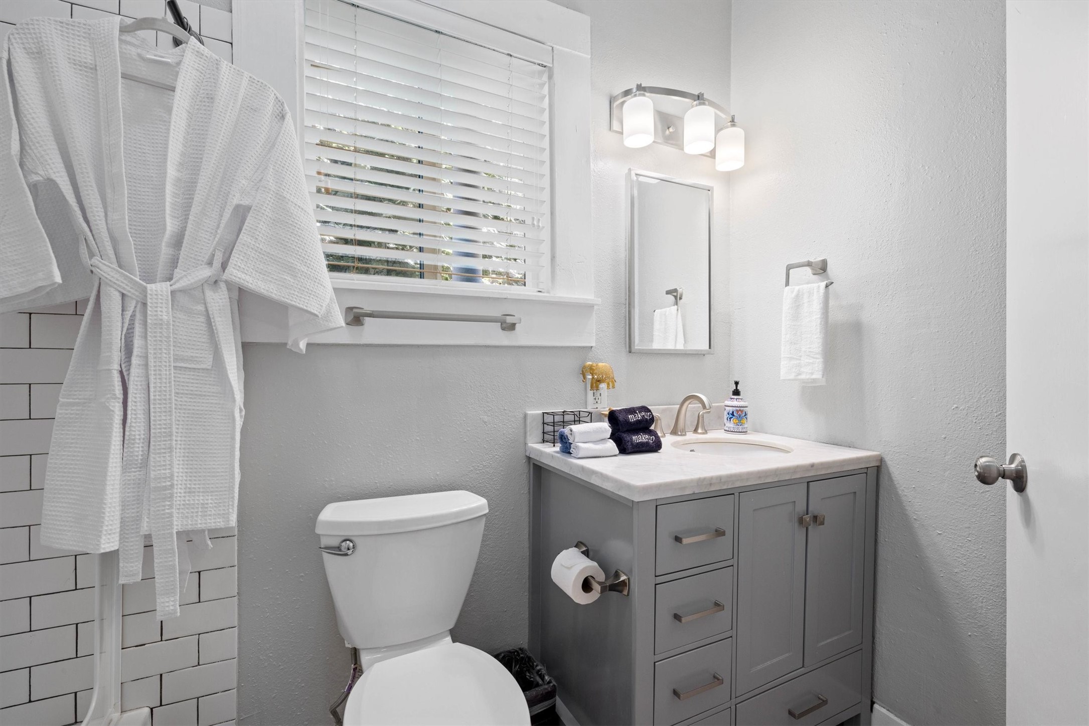 519 Allston Street Property Photo 17