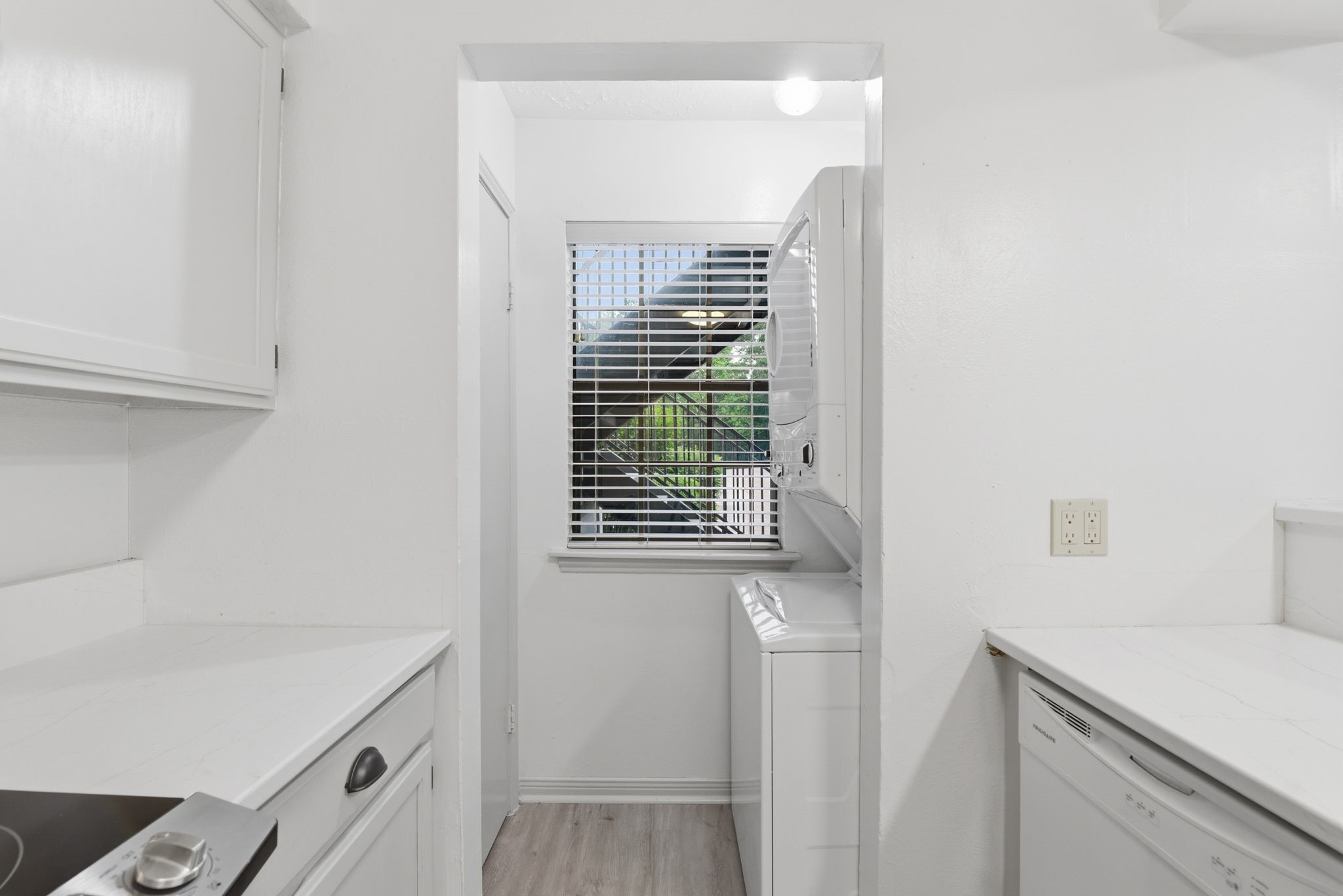 2402 Sycamore Avenue B1 Property Photo 12